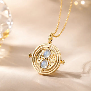 The Time Turner Necklace, close-up detail
